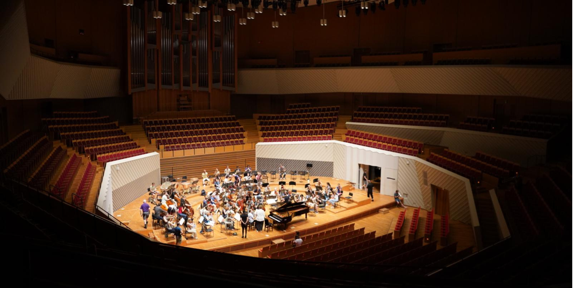 Rotterdam Philharmonic Orchestra in Tokyo and Kawasaki